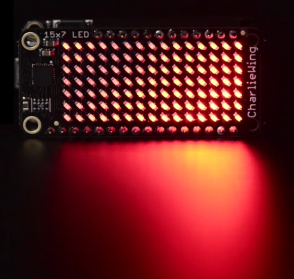 Produktbild Adafruit 15x7 CharliePlex LED Matrix Display FeatherWing Red (Display)