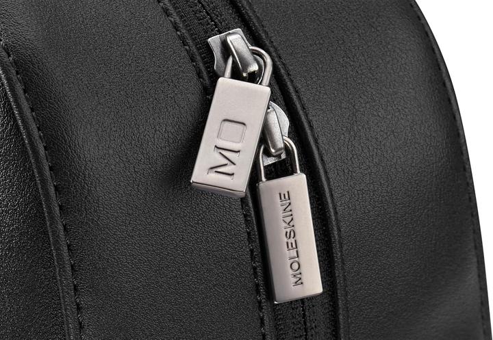 Actual product image Moleskine Classic2.0backpackblk