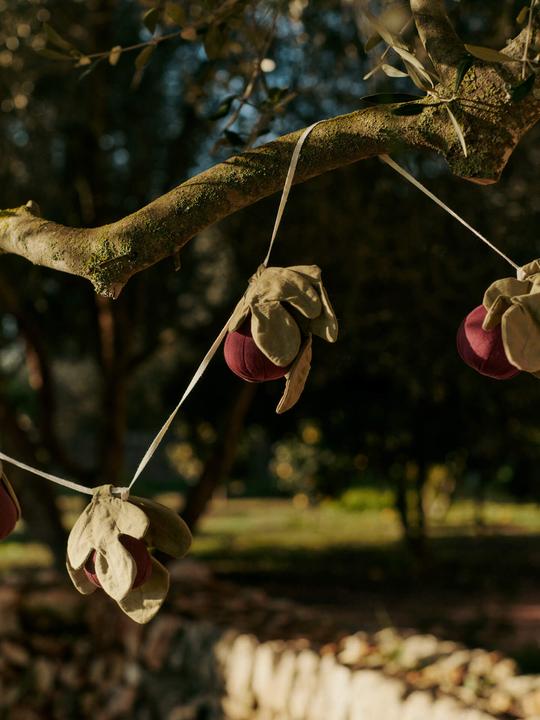 Actual product image Ferm Living Feigen Girlande Mauve