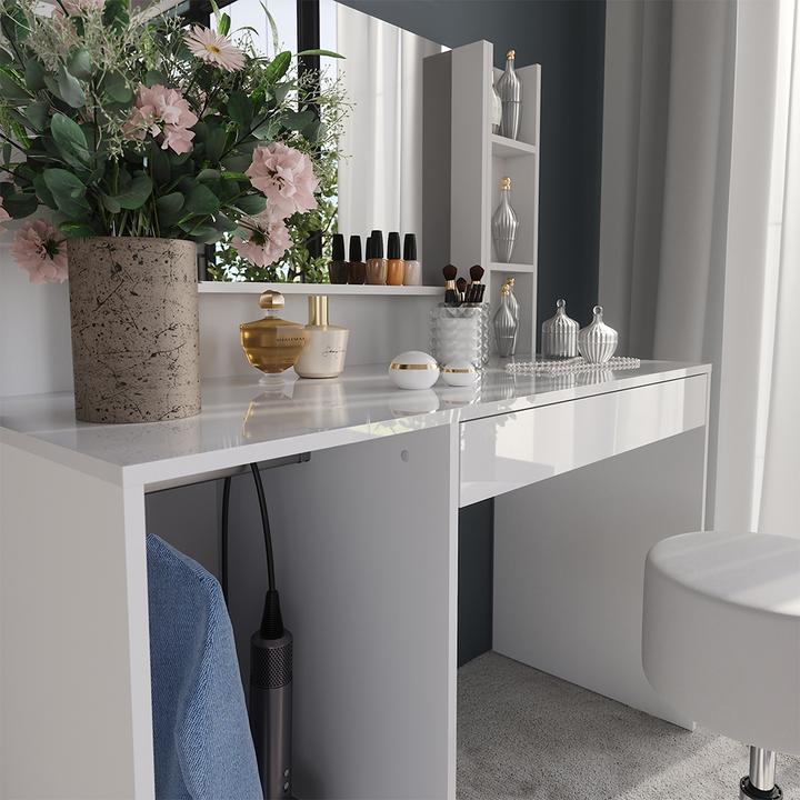 Actual product image Vicco Sherry (119.80 x 50.10 x 76 cm)