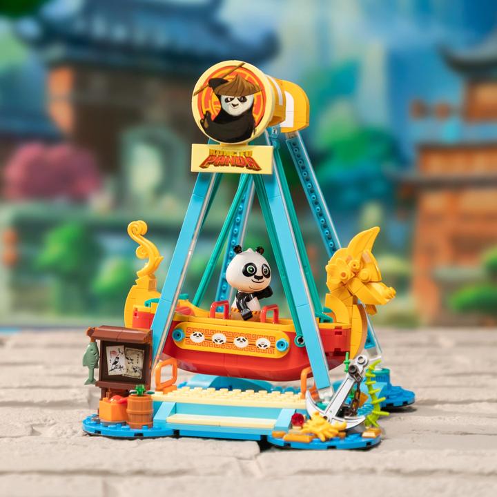Actual product image Pantasy Kung Fu Panda™ Adventure Park Schiffschaukel