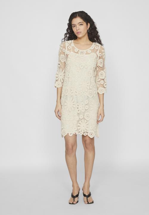 Image du produit Vila Robe courte au crochet (40)
