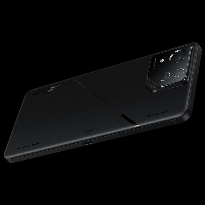 Immagine prodotto ASUS ROG Phone 8 Pro (512 GB, Phantom Black, 6.78", Doppia SIM, 50 Mpx, 5G)