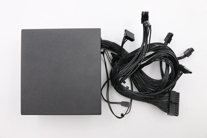 Actual product image Lenovo PWR SUPPLY,100-240Vac,350W 85% (350 W)