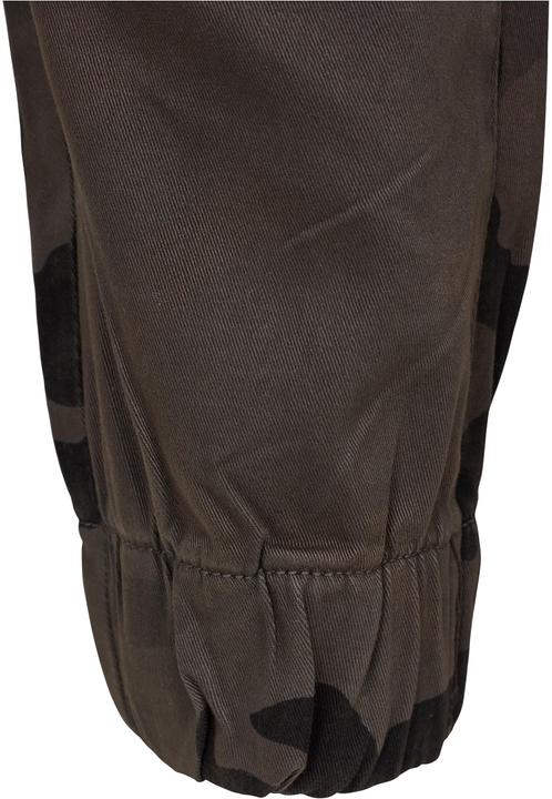 Actual product image Urban Classics Ladies Camo Jogging Pants (4XL)