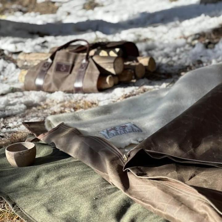 Immagine prodotto Bushcraft Rotolo da letto da cowboy in pelle d'olio (200 cm)