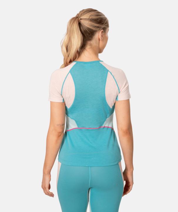 Actual product image Kari Traa Alma Tee (M)