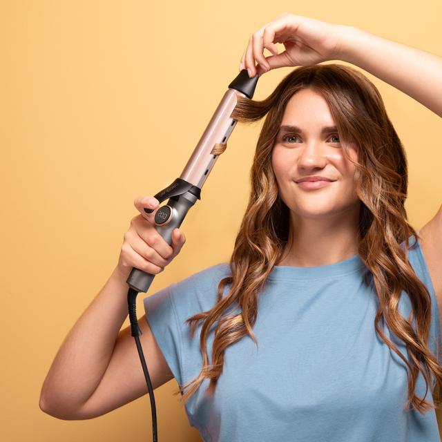 Actual product image Cecotec Manual Curling Iron Bamba SurfCare Epic Curly Sphere 32mm Ceramic and Tourmaline Temperature