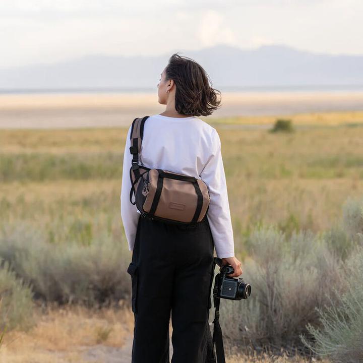 Produktbild Wandrd ROGUE Sling 6L Atacama Clay V2 (Kamera Schultertasche, 6 l)