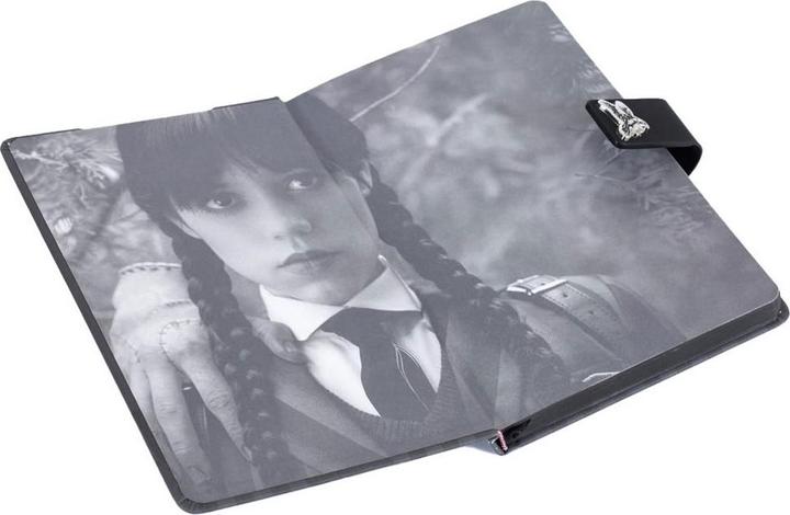 Image du produit Wednesday Carnet de notes Premium (A5, À rayures)