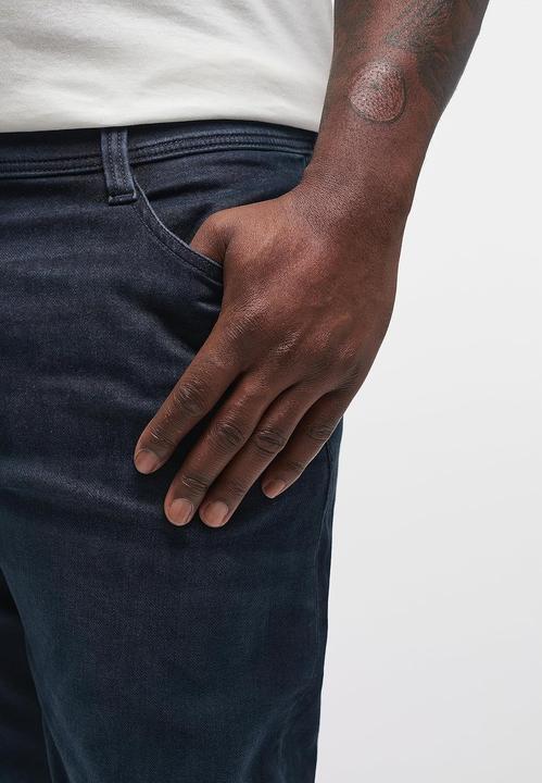 Produktbild Mustang Oregon Tapered Jeans Blue Black (W30/L32)