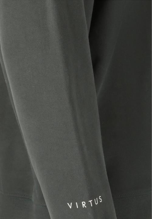 Actual product image Virtus Idan (XL)