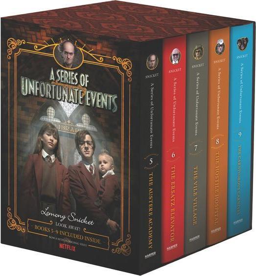 Immagine prodotto A Series of Unfortunate Events #5-9 Netflix Tie-In Box Set (Inglese, Lemony Snicket, 2018)