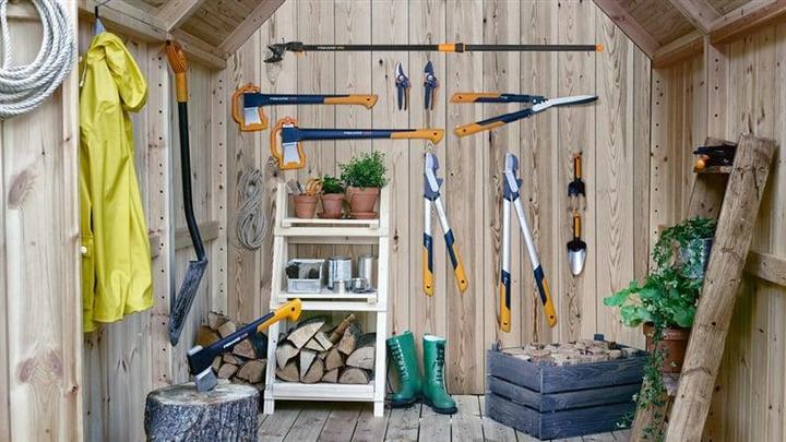 Actual product image Fiskars PowerGearX LX