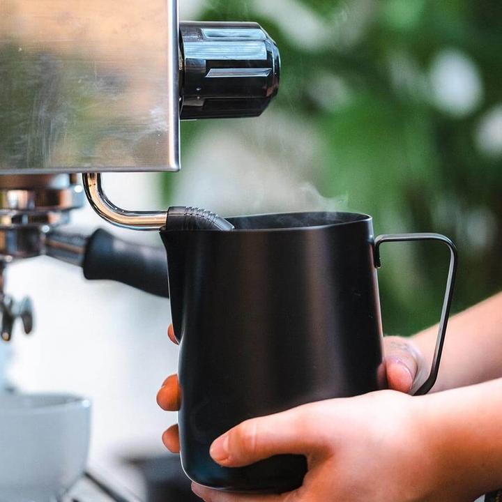 Actual product image Rhinowares Rhino Coffee Gear Stealth Milk Jug - Pitcher Juodas 950 ml