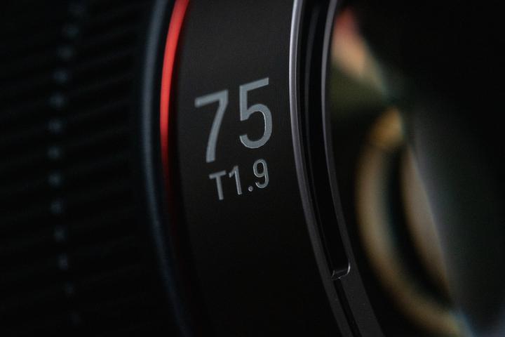 Actual product image Samyang V-AF 75mm T1.9, Sony E (Sony E, full size)