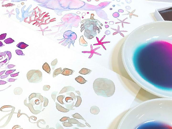 Actual product image Kuretake Watercolour set Gansai Tambi Granulating Colors (772 Aurora Pink, 775 Aurora Violet, 773 Aurora Orange, 774 Aurora Blue, 771 Aurora Red)