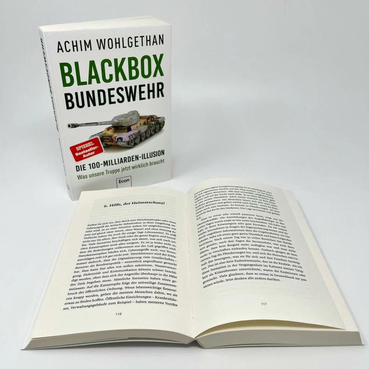 Actual product image Blackbox Bundeswehr (German, Achim Wohlgethan, Martin Woodpecker, 2023)