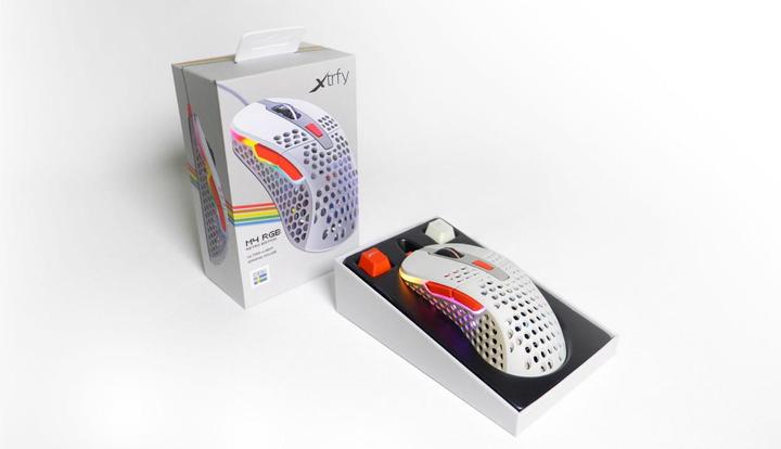 Productafbeelding CHERRY xtrfy M4 RGB Retro Editie (Bedraad)