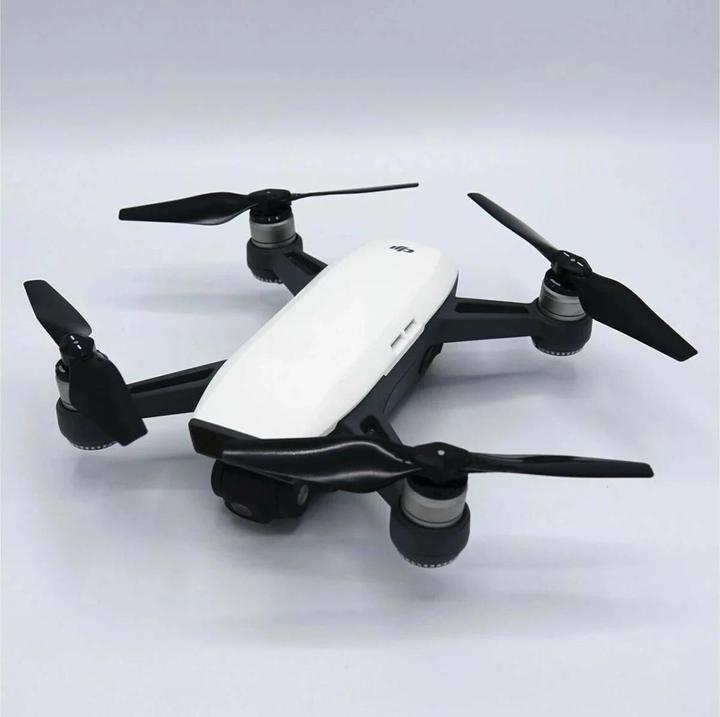 Actual product image Master Airscrew Propeller Stealth 4.7x2.9 Black Spark