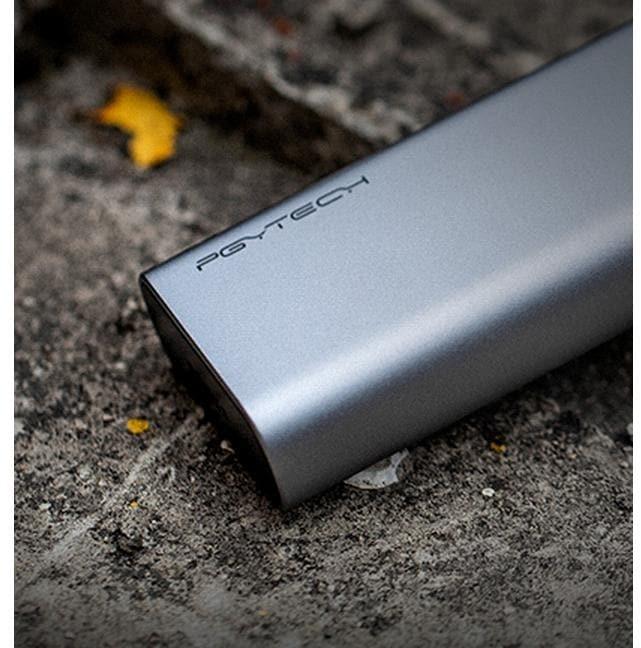 Actual product image Pgytech CreateMate High-speed Card Reader Case (USB-C)