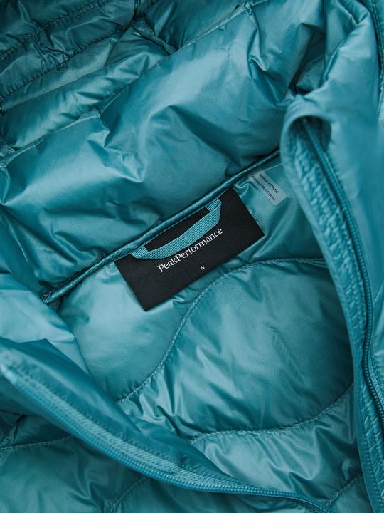 Produktbild Peak Performance W Helium Down Coat (S)