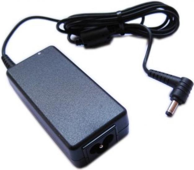 ASUS 04G266010700 AC adapter (65 W)