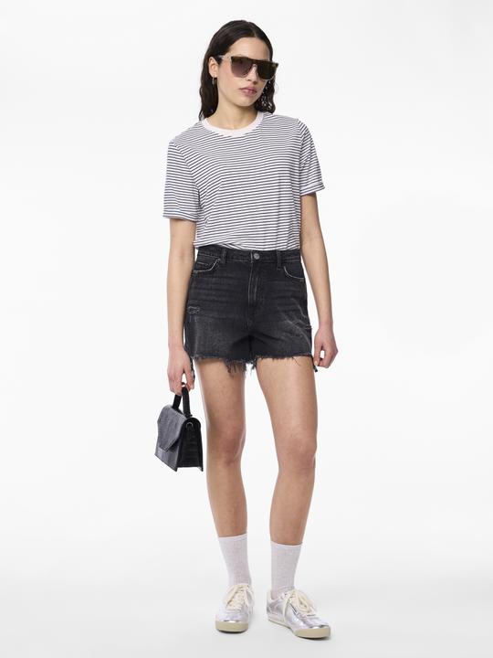 Actual product image Pieces PCSUMMER denim shorts (L)