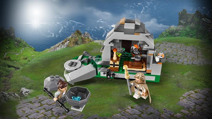 Actual product image LEGO Ahch-To Island Training (75200, LEGO Star Wars)