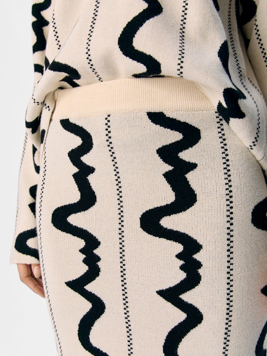 Actual product image Object Strick Maxirock (XS)
