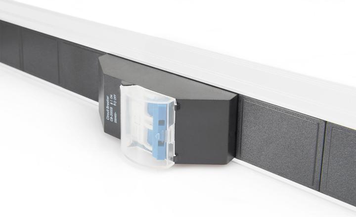 Produktbild Digitus 18-fach Steckdosenleiste, Alu (18 x, CEE 7/3, 2 m)