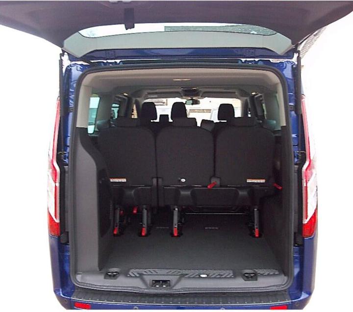 Produktbild Aristar Kofferraumwanne für Ford Tourneo Custom (L2) ab 2013 bis 2018