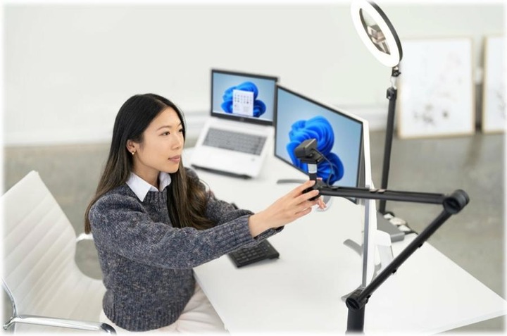 Actual product image Kensington Telescopic mount with C-clamp A1000