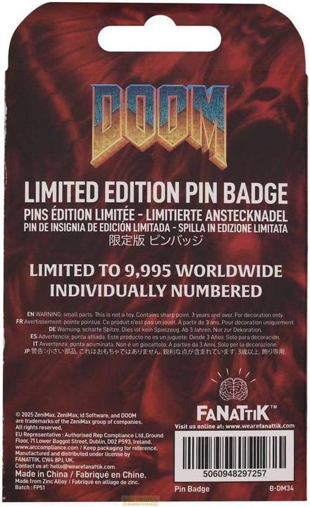 Produktbild Fanattik Doom Ansteck-Pin Floppy Disk Limited Edition