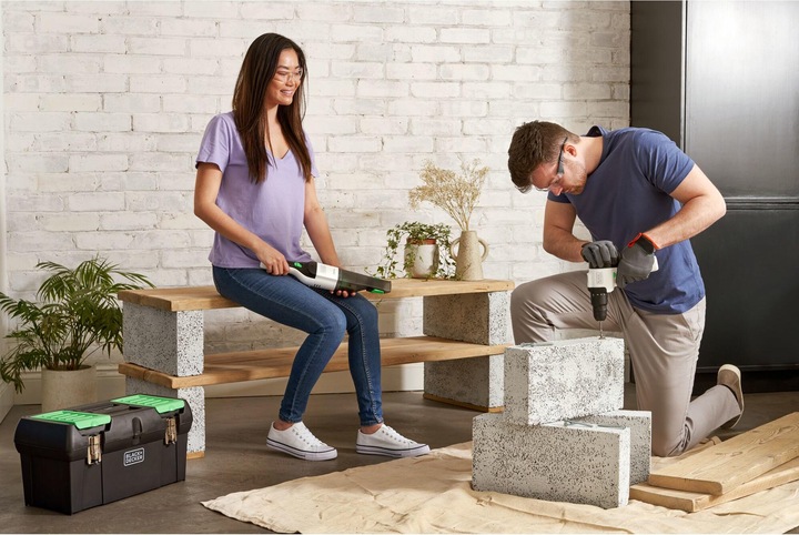 Immagine prodotto Black & Decker Revhv8c