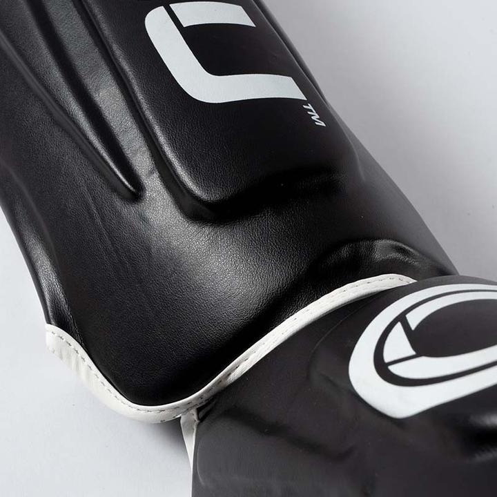 Produktbild Nobu Athletics Schienbein- /Fuss-Schutz PRO (S)