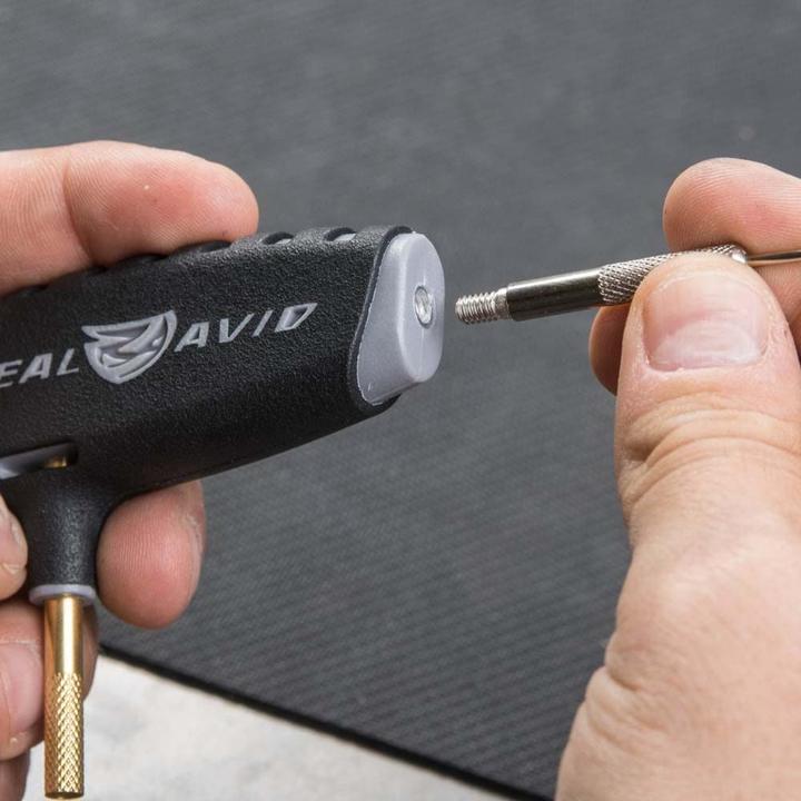 Actual product image Real Avid Reinigungsset GUN BOSS PRO - AR15 Cleaning Kit