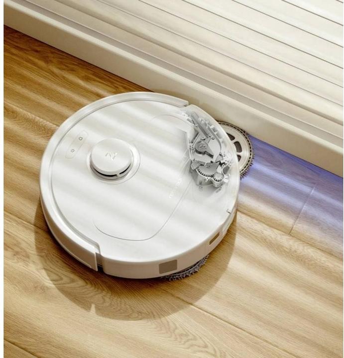 Actual product image Roborock Qrevo Plus (Vacuum mopping robot)
