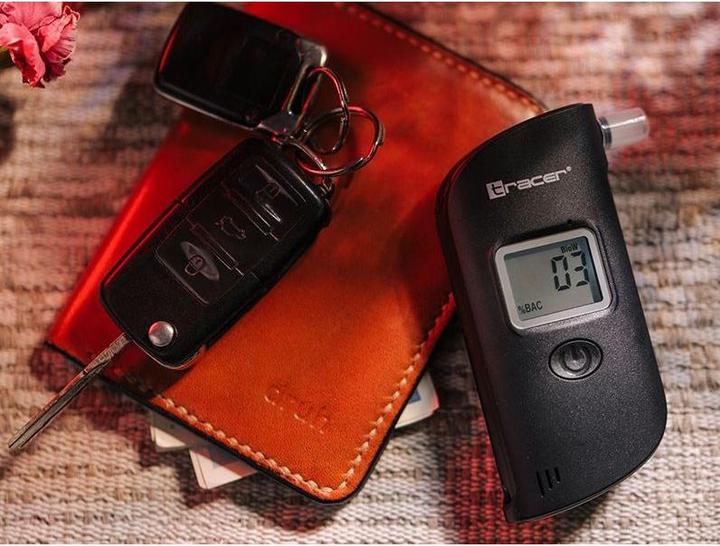 Actual product image Tracer BreathEZ-1