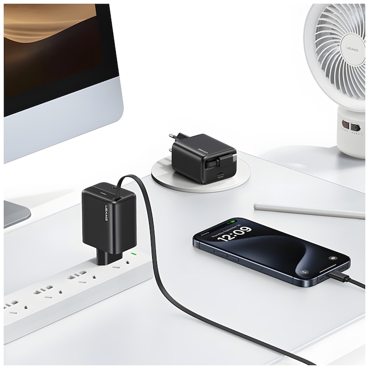 Produktbild Usams Ład. siec. 1xUSB-C ze zwijanym kablem USB-C Retractable PD+QC 30W Gan Fast Charging czarny/bla (30 W)