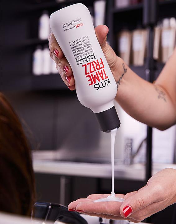 Produktbild KMS California Tame Frizz (750 ml, Flüssiges Shampoo)
