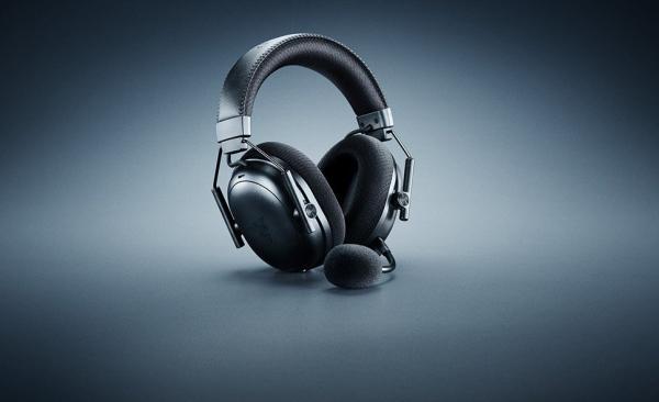 Produktbild Razer BlackShark V3 Pro - Black (Kabelgebunden, Kabellos)