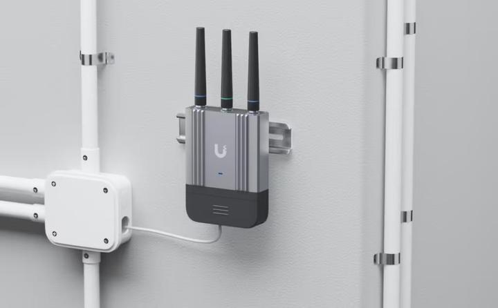Produktbild Ubiquiti UMR-Industrial