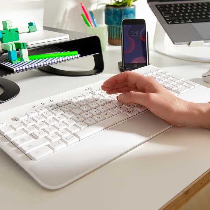 Produktbild Logitech Signature K650 (DE, Kabellos)