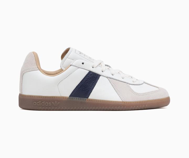 Core White, Gum, Night Indigo