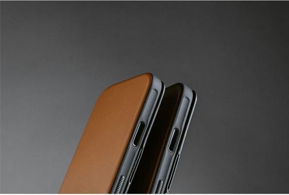 Produktbild Nomad Modern Leather Folio - Lederhülle für das iPhone (Apple iPhone 17 Pro)