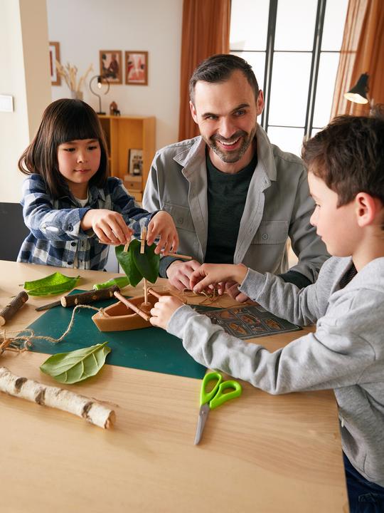 Actual product image Haba Cork boat kit