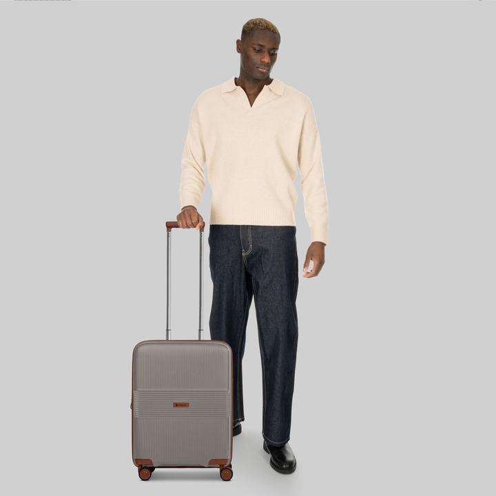 Actual product image Farmhood Eco Edition 02 4 Rollen Kabinentrolley 55 cm mit Dehnfalte (44 l)