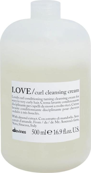 Actual product image Davines Essential Haircare - LOVE Curl Cleansing Cream (500 ml, Liquid shampoo)