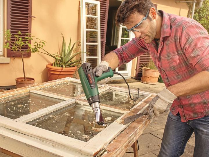 Image du produit Bosch Home & Garden UniversalHeat 600